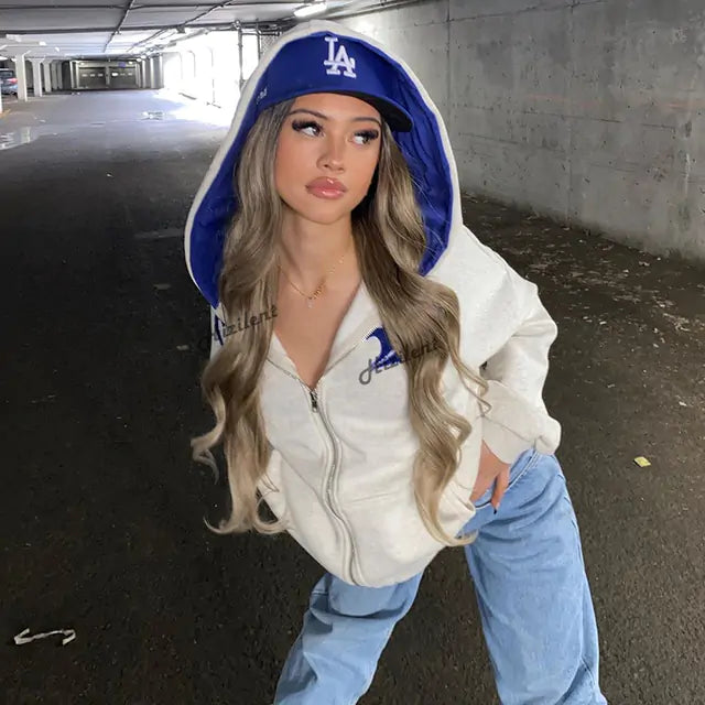 LateurGo Casual and Comfortable Women Zip-up Hoodie