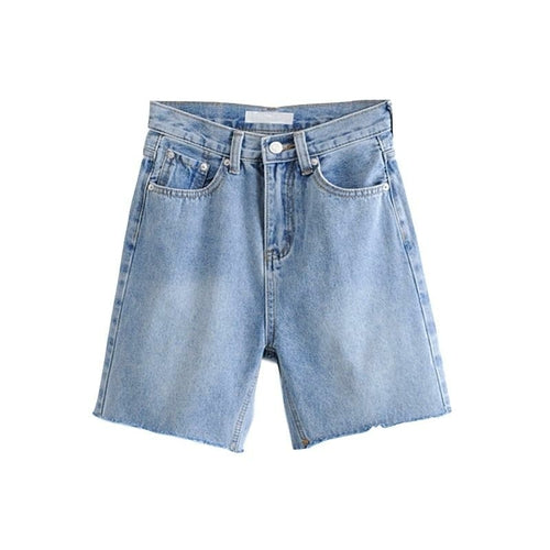 LateurGo High waist slim denim Bermuda shorts for plus size women, showcasing the latest fashion trend