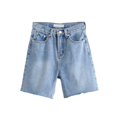 LateurGo High waist slim denim Bermuda shorts for plus size women, showcasing the latest fashion trend