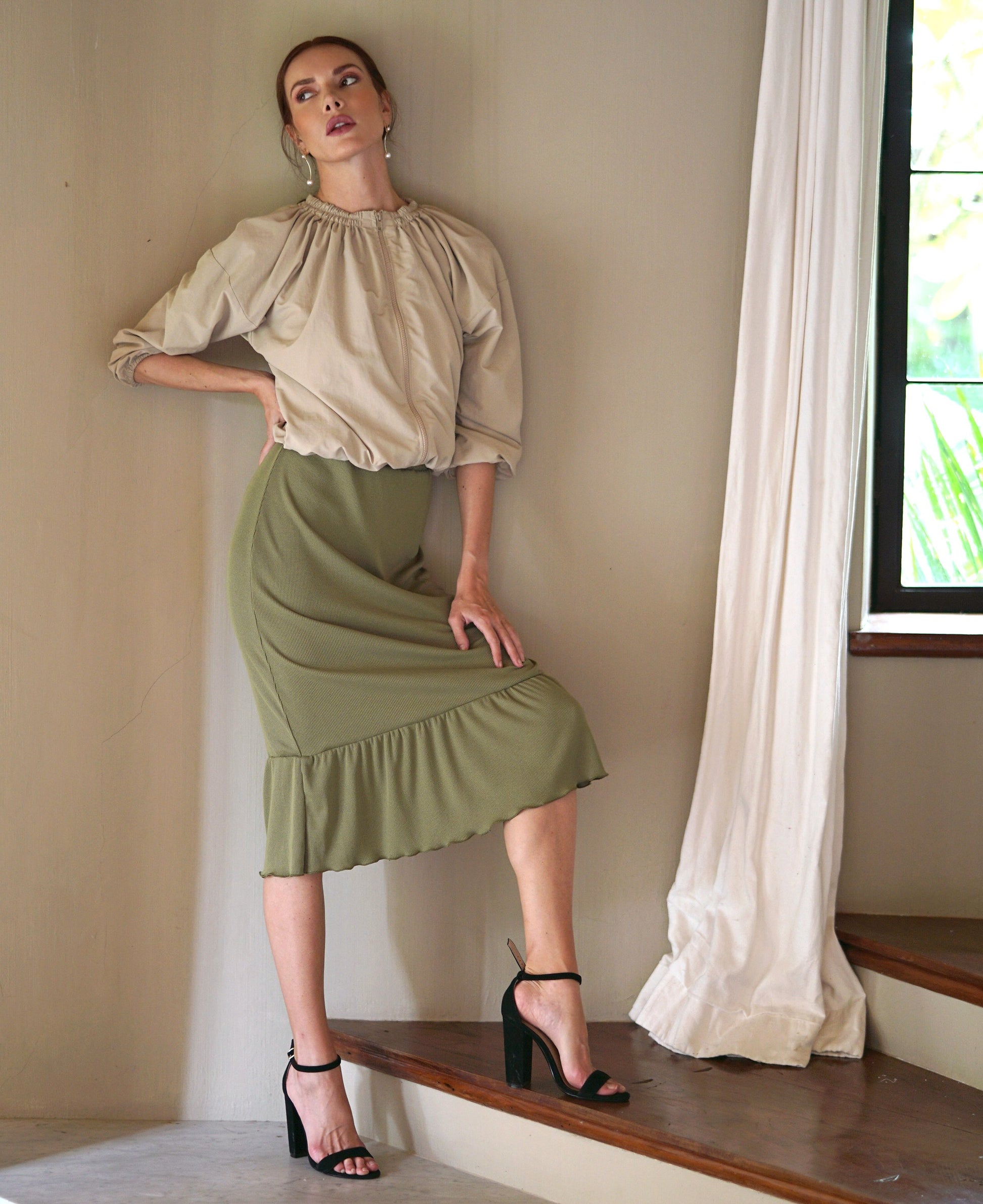 Jackets | Recycled Ruffle Jacket in Beige | LateurGo