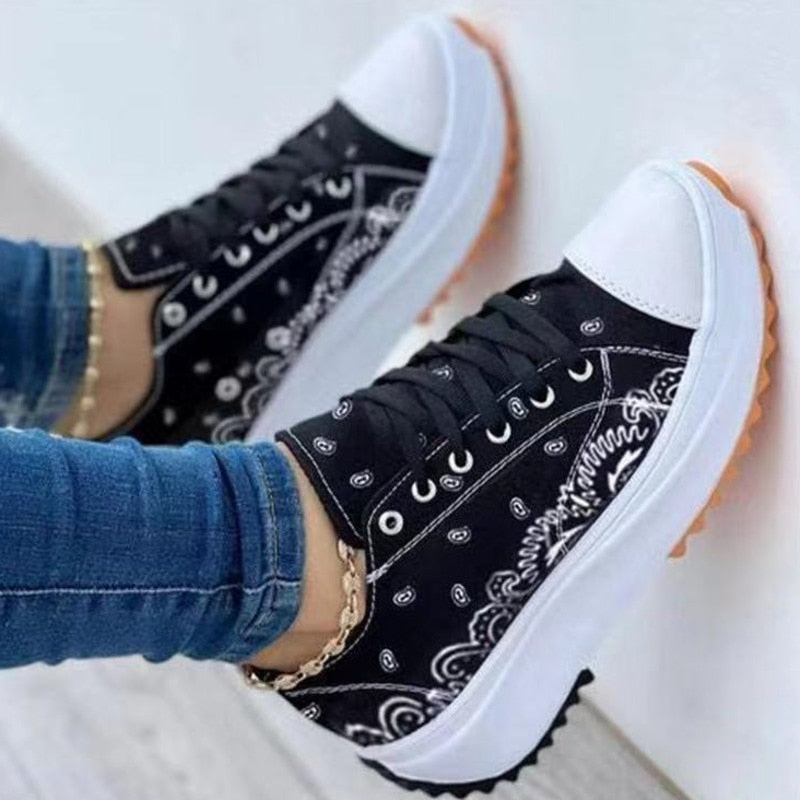 LateurGo Pattern Canvas Women Sneakers