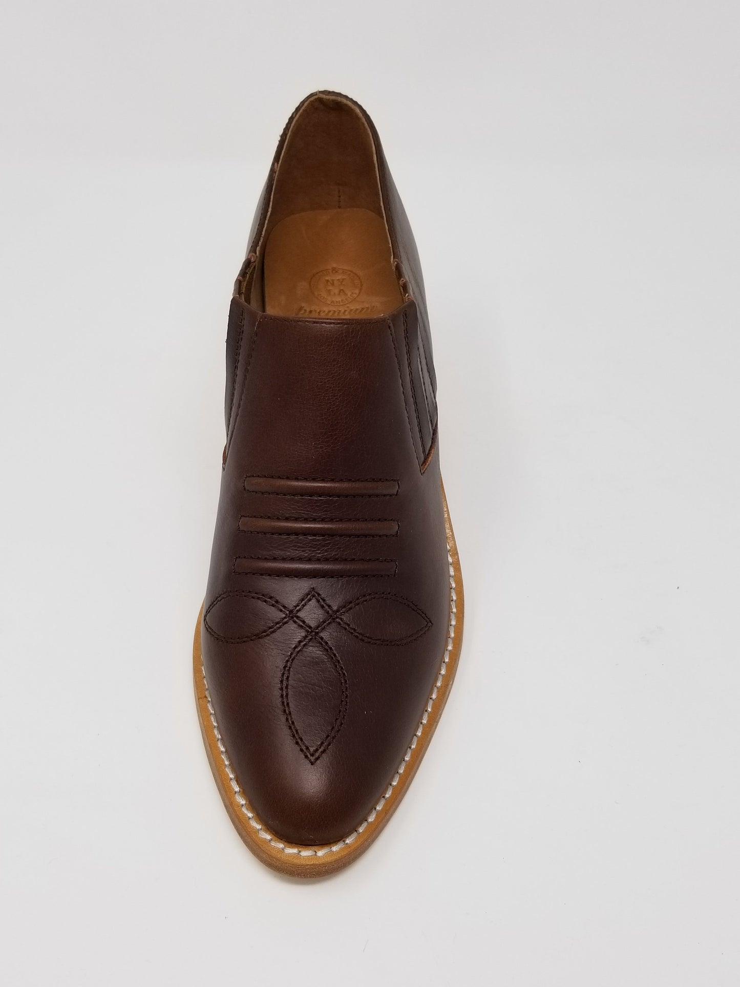 Los Angeles Chic Leather Heels | Stylish Footwear