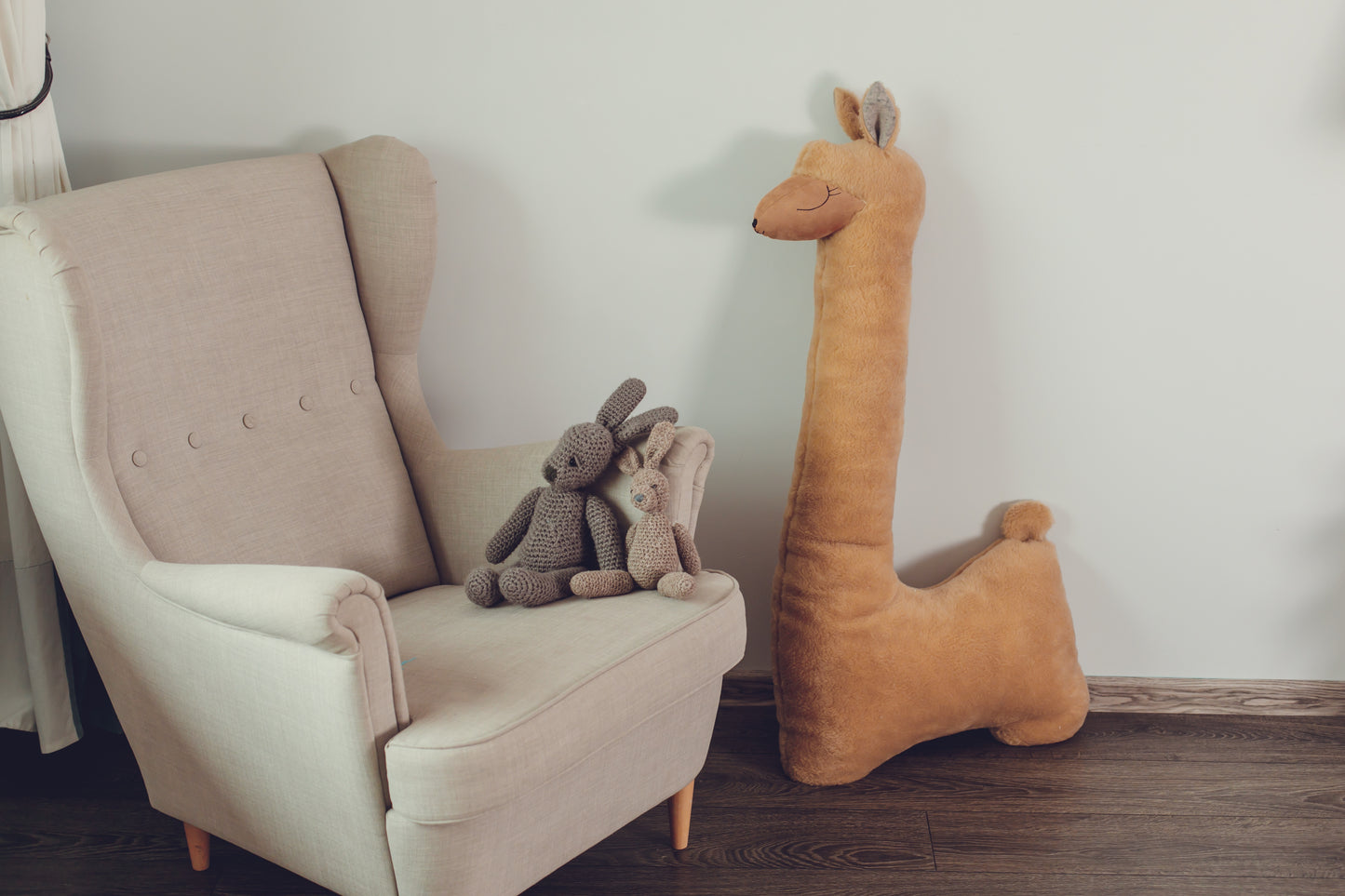 Kids Fun | Giant Plush Toy Alpaca (Rust)