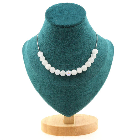 Shop Stylish Moonstone Beads Necklace