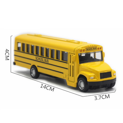 LateurGo Alloy Inertial School Bus Model Car for Kids Gifts