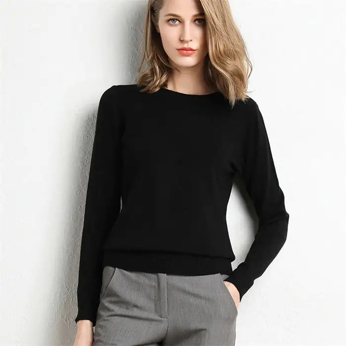 Knitted pullover women sweater