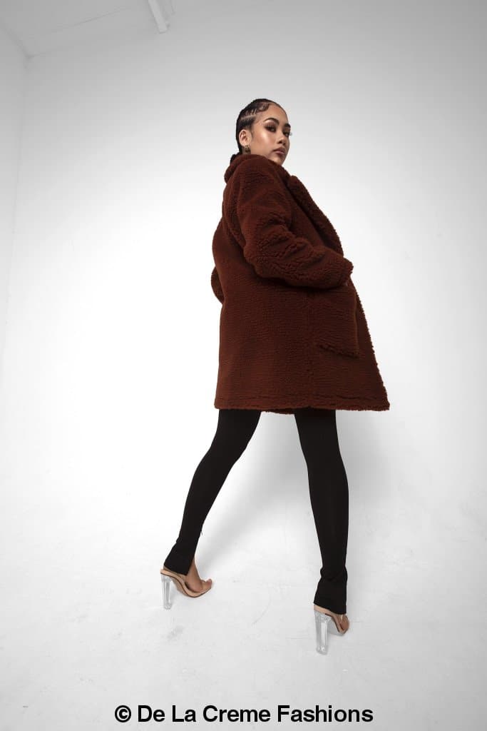 LateurGo Jacqueline oversized teddy coat, perfect for winter warmth and style