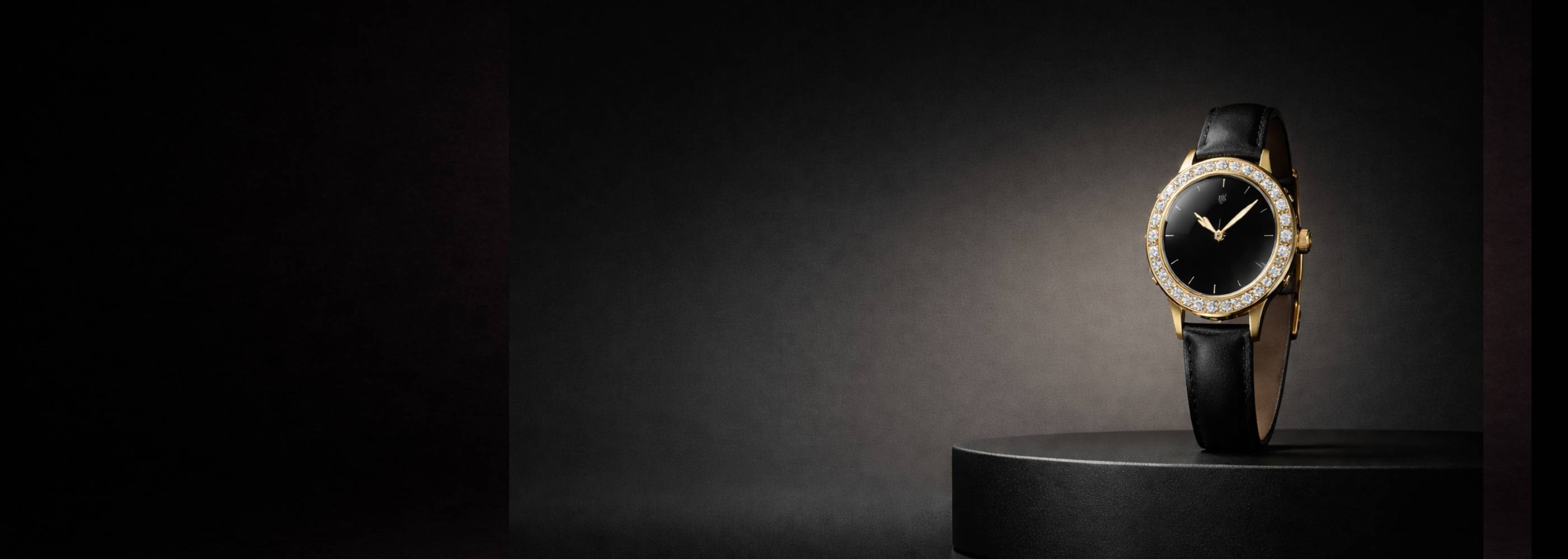 Noir Stella™ diamond watch in 18K gold with brilliant-cut diamonds and black leather strap, luxury timepiece by LateurGo.