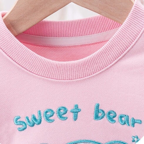 LateurGo Baby Cartoon Bear Patched Graphic Pullover for Kids on Valentine's Day