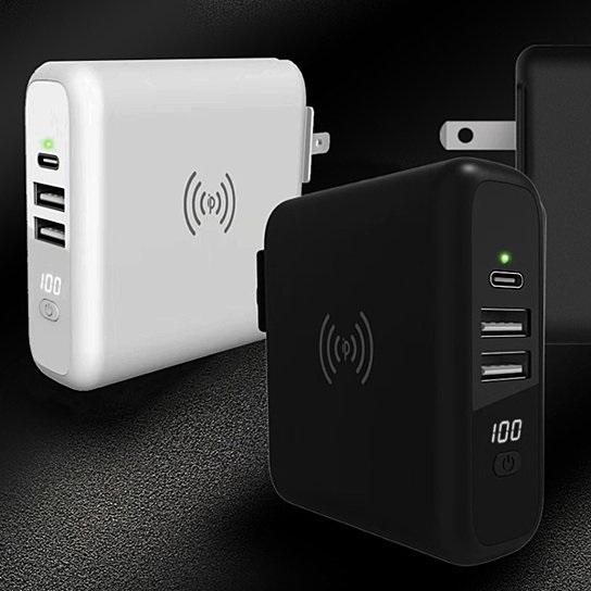 World Traveler's Essential: Global Gadget Charger